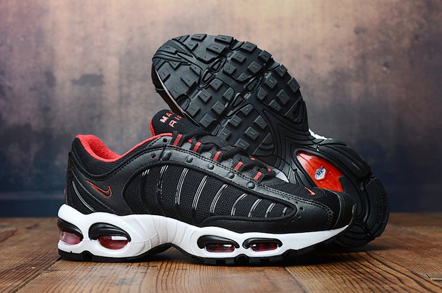 Nike Air Max Tailwind IV-5